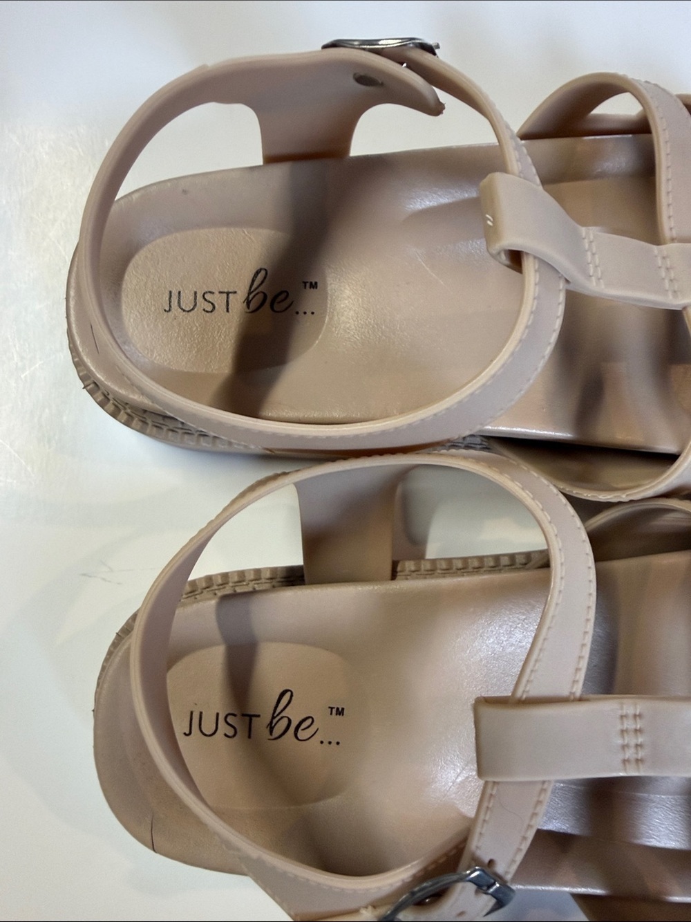Just Be Nude Strappy Sandals Ankle Strap Comfort Flat Casual Size 10 - Picture 2 of 7